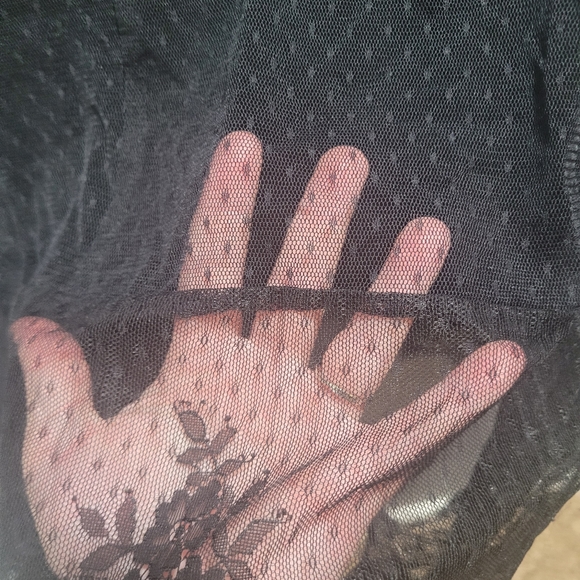 H&M - Lace Dress - Picture 5 of 9